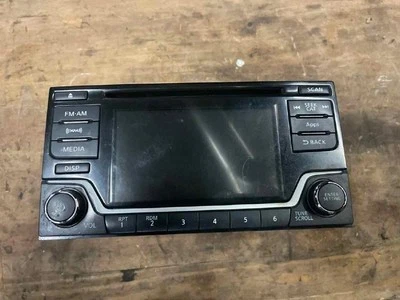 Nissan Leaf 2016 receptor de radio AM-FM-estéreo-CD 5 pantallas - OEM Foto 1 de 4