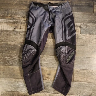 Answer Racing AR Syncron 骑行裤男式 36 越野赛车黑色灰色衬垫 — 第 1/4 张图片