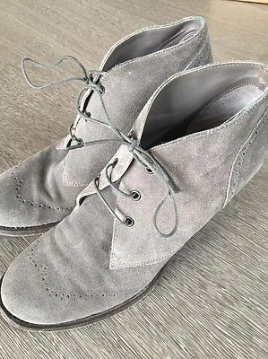 Brunello Cucinelli 灰色麂皮绒高跟短靴 40 码(美国 10 码)休闲领带 — 第 1/4 张图片