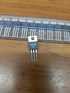 LM7905 LINEAR SPANNUNGSREGLER RÖHRE 50 STÜCK 1,5AMP -5VOLT - Bild 1 von 4