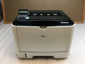Ricoh Aficio SP 3500N Kompaktowa monochromatyczna drukarka laserowa Toner w zestawie 2K pg ct - Zdjęcie 1 z 12