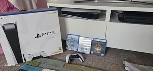 PS5 With Elden Ring, GoW Ragnarok And Horizon Forbidden West - Picture 1 of 4