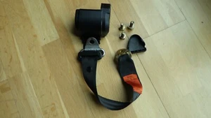 Cinturón seguridad trasero izquierdo completo, VW Scirocco II Nº 533857805 - Imagen 1 de 5