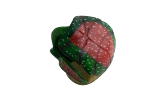 Wounaan Indian Elephant Ear Leaves Tagua Carving - Picture 1 of 4
