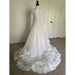Vintage 80’s White Lace Wedding Dress Long Train Bridal Gown High Neck Size 2-4 - Picture 1 of 17