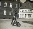 1952 Köthen mit dem DDR Motorrad motorbike MZ Foto