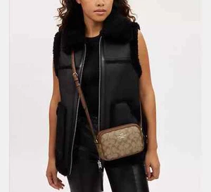 Coach: Mini Jamie Camera Bag In Signature Canvas; signt canvas/Brown - Picture 1 of 3