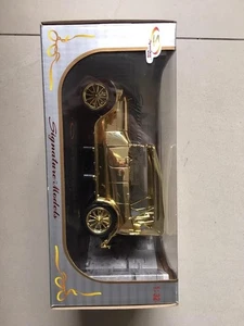 Signature 1960 MACK C CAJA DE RESCATE chapada en oro aleación coche modelo 1/32 - Imagen 1 de 3
