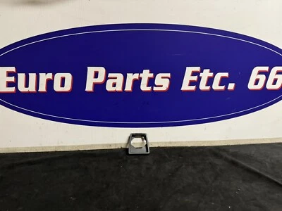 BMW 750li XDRIVE 2014-2016 - Asiento trasero para niños pestillo de seguridad moldura/marco 7220962 Foto 1 de 4