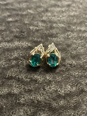 1.1 Crt Emerald Lab Created Emerald Earrings 14K Yellow Gold Small Diamonds - Image 1 of 4