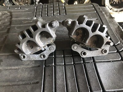 Pinzas de freno delanteras OEM para Suzuki SV650 SV650S SV 650 S 99 00 01 02 2000 2001 2002 Foto 1 de 3