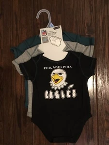 NFL Philadelphia Eagles 3 Piece Baby Creeper Set 0/3 Months NEW Swoop - Picture 1 of 3