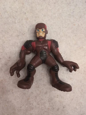 Impresionante figura de acción Marvel Super Hero Squad Giant Man  Foto 1 de 4