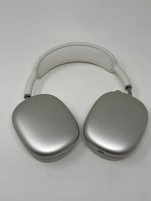 Apple AirPods Max USB-C Starlight A3184 MWW53AM/A BROKEN G073 - Image 1 of 4