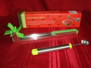 NEW UESHICO Brand Watermelon Cube Slicer and Melon Baller Gadgets - Picture 1 of 3