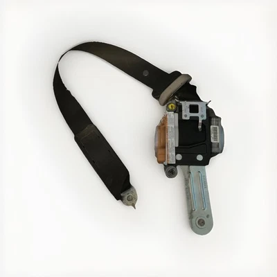 Conjunto retractor cinturón seguridad pasajero delantero Honda Fit 2015-2020 color negro OEM Foto 1 de 4