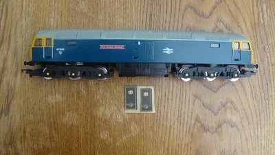 Hornby R319 Clase 47 BR Azul Diesel 47541 'The Queen Mother' DCC cableado. Foto 1 de 4