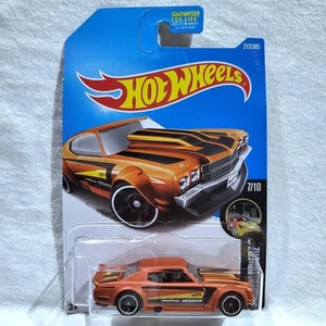 70 Chevy Chevelle #212 Hot Wheels Nightburnerz Orange 1:64 Scale - Picture 1 of 10