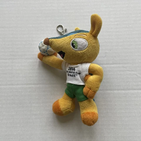 WORLD CUP BRAZIL 2014 FULECO MASCOT 5.5" PLUSH TOY KEYCHAIN Cover