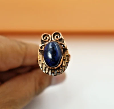 Anel texturizado de cobre feito à mão lápis-lazúli design boho espiritual EUA 6,25 - Imagem 1 de 4