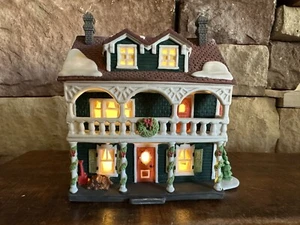 Department 56 New England 1990 "Captains Cottage" 5947-1 Christmas Village - Picture 1 of 11