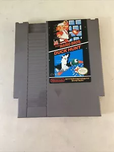 Super Mario Bros. Brothers & Duck Hunt - NES Nintendo Game - Picture 1 of 2