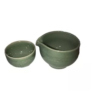 Bella brocca per sake asiatico smaltato Celadon con tazza - Foto 1 di 7