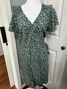 Universal Thread Women's Dress Green Floral 100%Rayon Short Sleeve Wrap/Tie SZXL - Picture 1 of 21