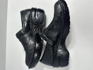 BOLO black embossed slip on nursing cook clog mule shoes size 8 - Picture 1 of 8