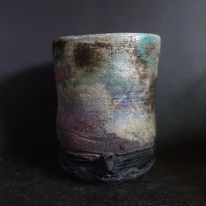 Taza Yunomi de leña Raku de primera clase de la serie "Tormenta Nocturna" - Imagen 1 de 16