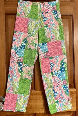 Pantalones Capri elásticos Soft Surroundings XS con cremallera lateral look floral retazos usados en excelente estado Foto 1 de 4