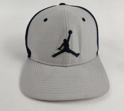 Jordan Jumpman Logo Juvenil Snapback Negro/Gris Foto 1 de 4