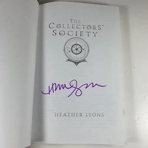 SIGNED THE COLLECTORS' SOCIETY (VOLUME 1) By Heather Lyons - Picture 1 of 11