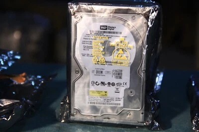 Western Digital Caviar 250GB 3.5" Internal Hard Drive WD2500SB AVID - Image 1 of 4