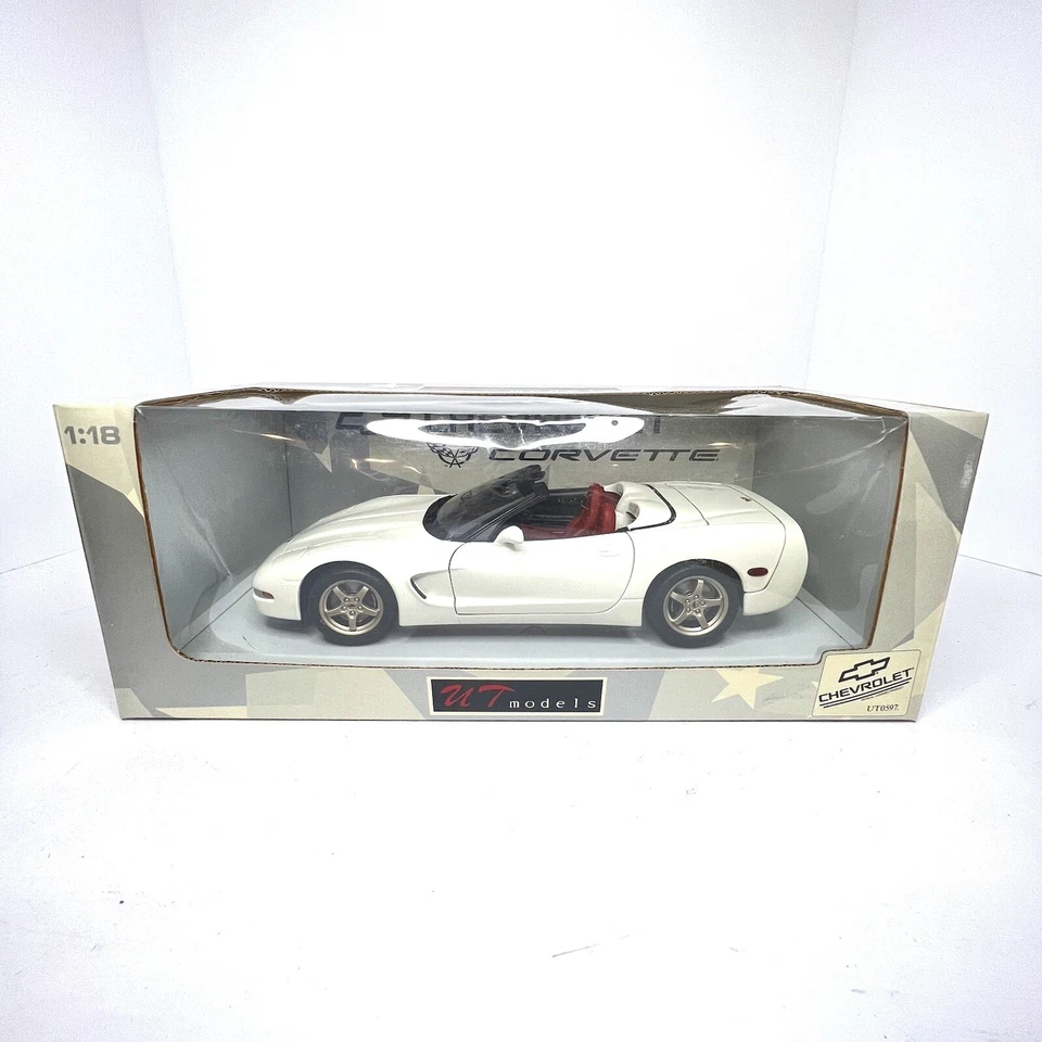 VERY RARE 1/18 UT Models 1998 Chevrolet Corvette Convertible Arctic White - Image 1 of 4