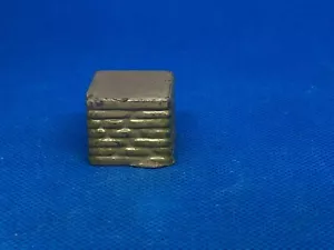 Britains Miniatur Garten, Pfosten für Steinmauer (Pink’ 844) Metall / Blei, - Bild 1 von 7