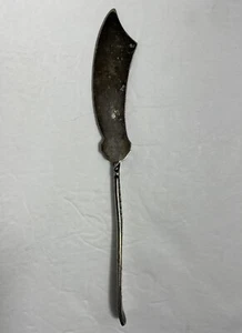 Antiguo cuchillo de mantequilla Rogers 1847 patrón de cabeza asiria - Imagen 1 de 6