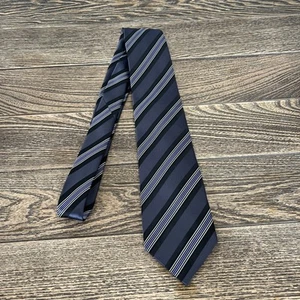 Brand Q Tie Purple And Gray Men’s 100% Micro Fiber Made In Italy 58 Inches - Picture 1 of 3