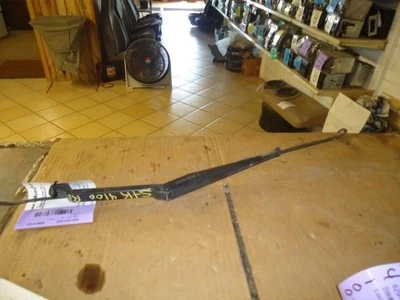 95 CAVALIER WIPER ARM 106640 - Image 1 of 2