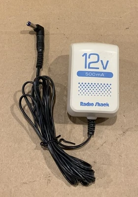 Enchufe adaptador de corriente Radio Shack 500 mA 12 VDC - Cat # 273-1652D Foto 1 de 3