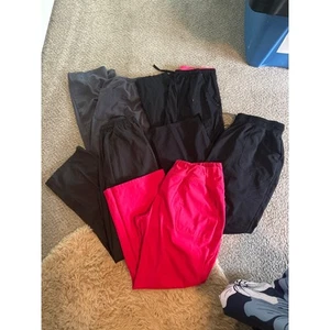 GUC Lot of 5 Pair of Scrub Pants 1 Red, 3 Black, 1 Gray Various Brands Size XL - Picture 1 of 6