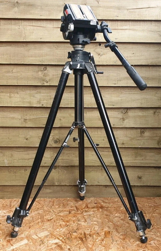 Manfrotto 117B Professional Tripod&Manfrotto 116 Mk3 Fluid Head. - Image 1 of 4