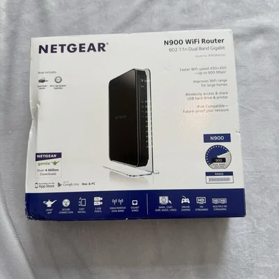 Netgear N900 450 Mbps 4-Port Gigabit Wireless N Router (WNDR4500) - Image 1 of 4