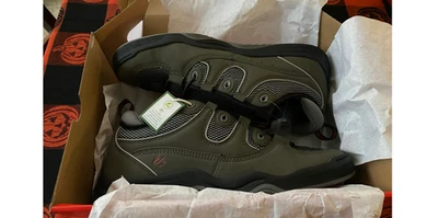 Zapatos de skate veganos éS Footwear Two Nine 8 oliva/negro/gris talla 13 nuevos en caja Foto 1 de 4