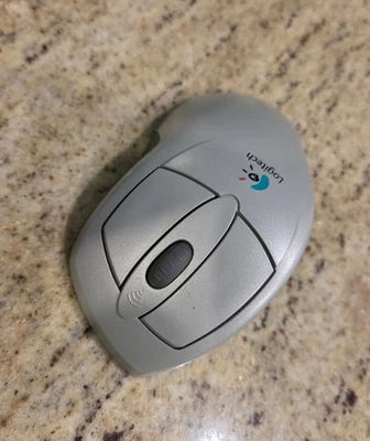 Logitech Cordless MouseMan Mouse M-RK53 851088-0000 - Image 1 of 4