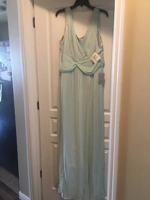 Vestido de Dama de honor Donna Morgan - Vestido Stephanie en cristal de playa talla 18W Foto 1 de 4