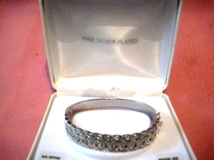 Women's Bracelet Silver Plated 1/4 CTTW Diamond Bangle Original Box Tags NIB - Picture 1 of 10