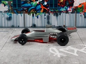 PLAYART / McLaren M23 (Silver-Grey). - Picture 1 of 6