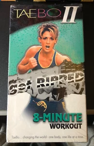 TAE BO II Get Ripped 🥊 8' Workout VHS 2000 New Sealed Cassette 🎬 Billy Blanks - Picture 1 of 2