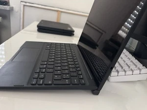 Dell Latitude 7285 2-in-1 - Bild 1 von 4